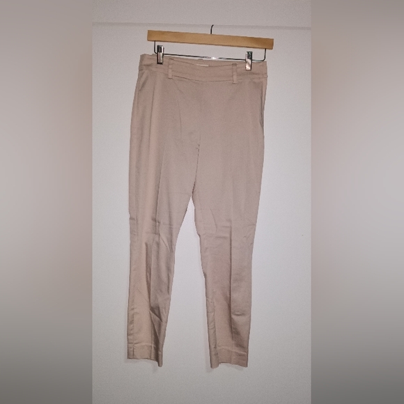Pastel light pink capri Pants ! Perfect for Spring! H&M sz6 just like NEW! - Picture 1 of 4